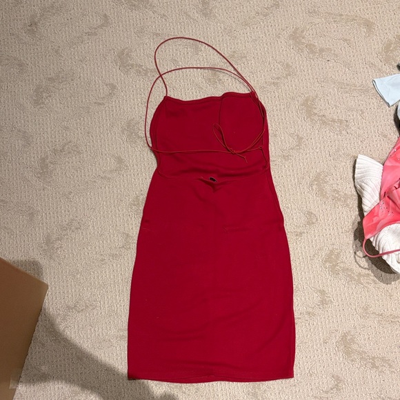 Chic Strapless Red Dress - Picture 3 of 4